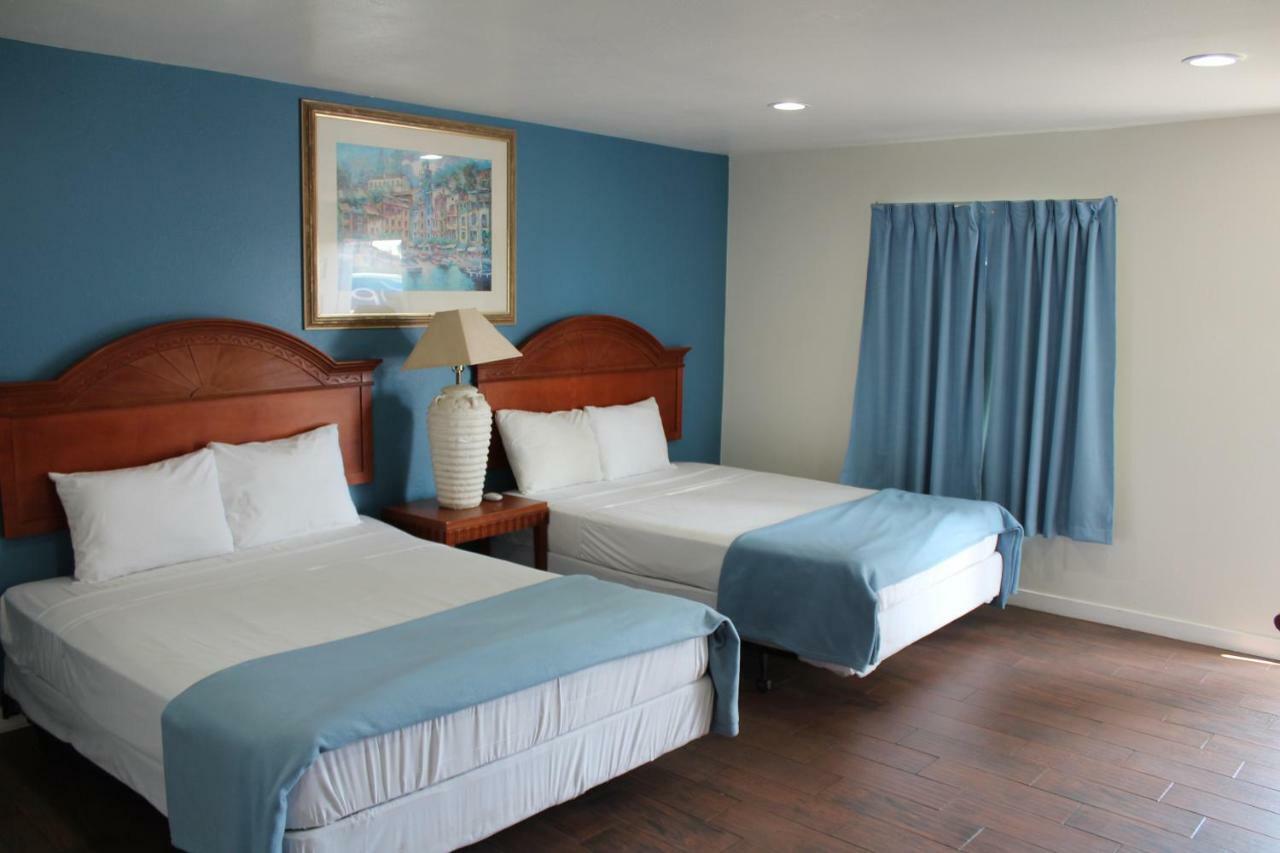 Oceanside Inn & Suites المظهر الخارجي الصورة