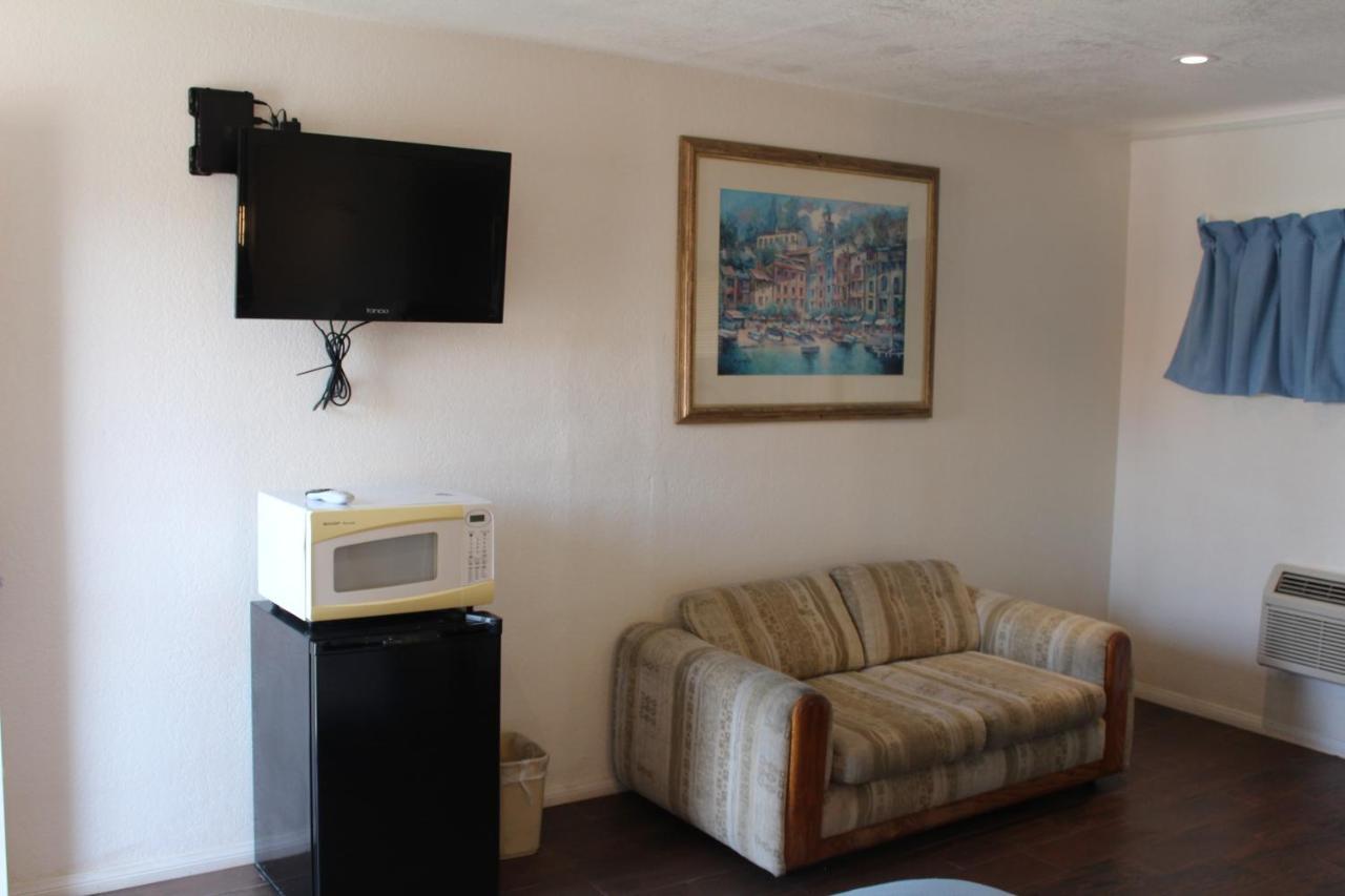 Oceanside Inn & Suites المظهر الخارجي الصورة